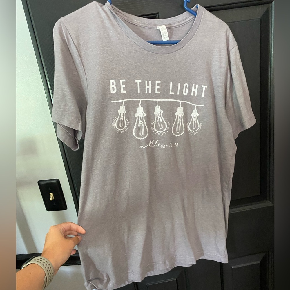 Gray Graphic T-Shirt with Inspirational Print